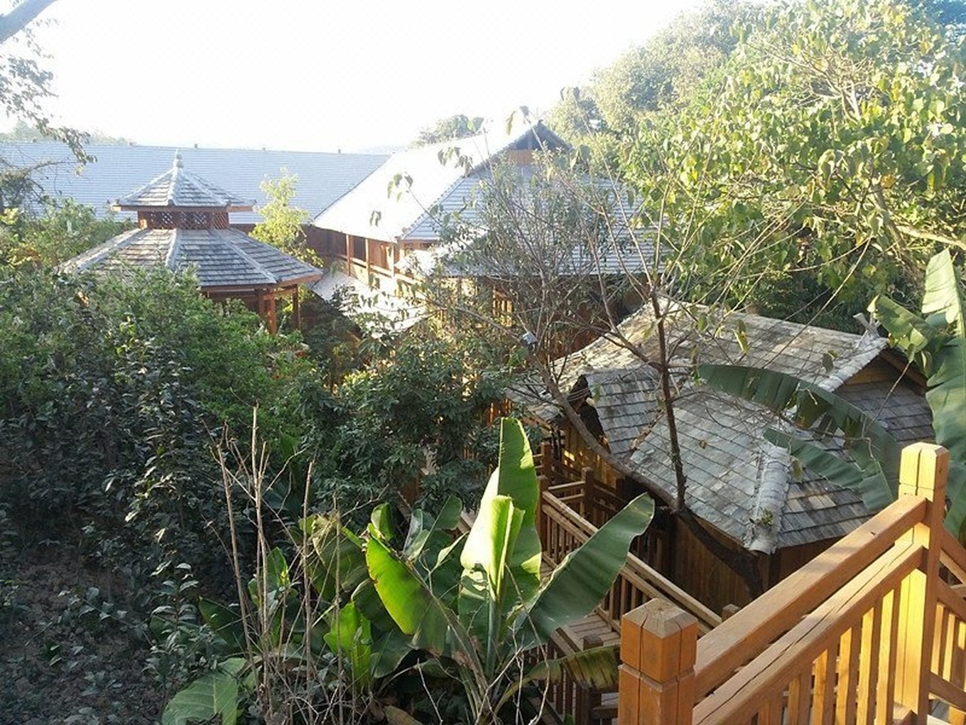 瀾滄阿百臘休閑山莊
