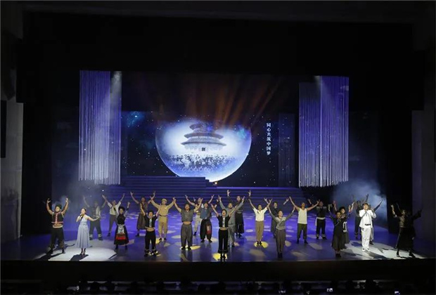 普洱旅行社：普洱市舉辦“誓言如鐘70載”——普洱民族團結誓詞碑建碑70周年主題文藝演出